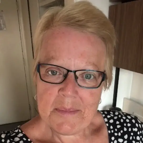 Mrs Julie Mayall